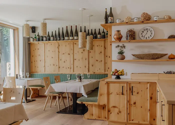 Seetalblick 酒店 *